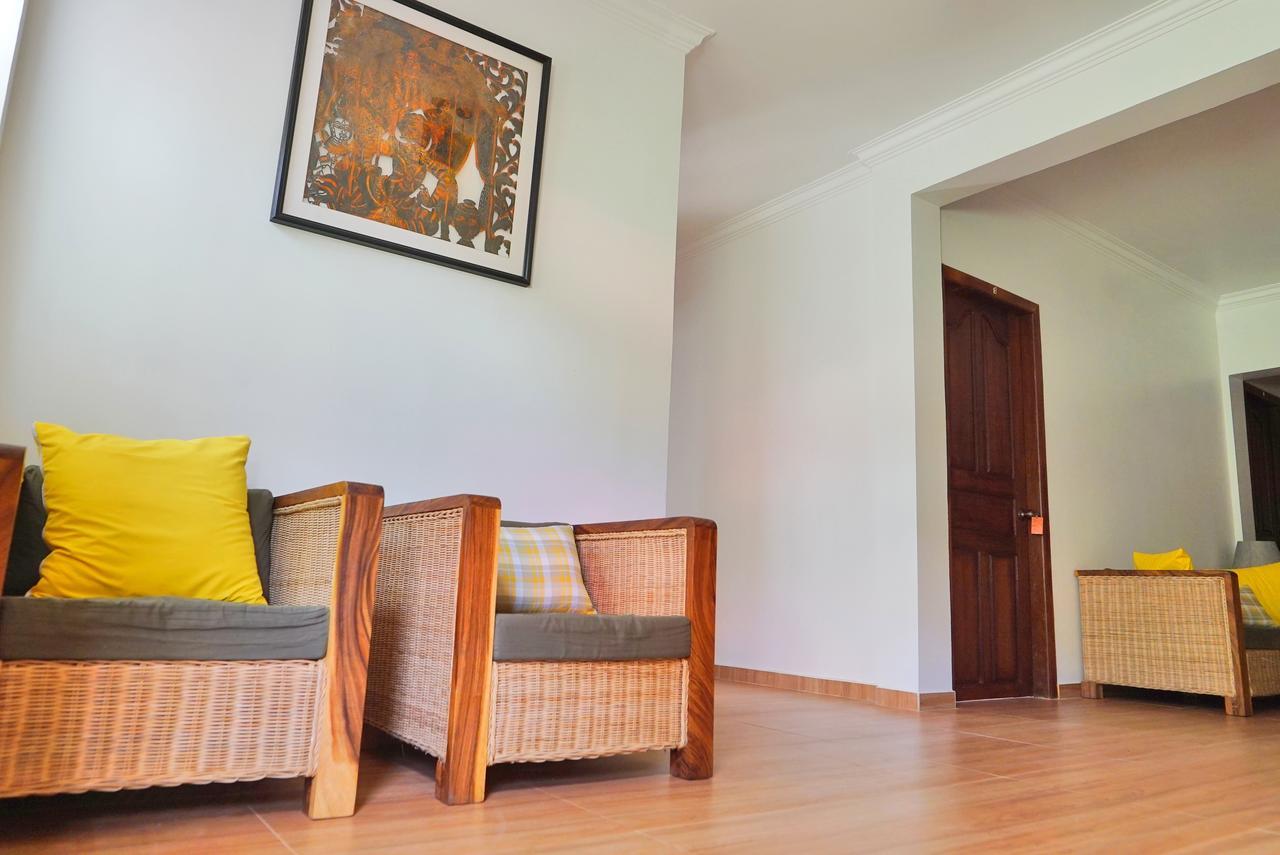 Angkor Dino B&B Ciudad de Siem Riep Exterior foto