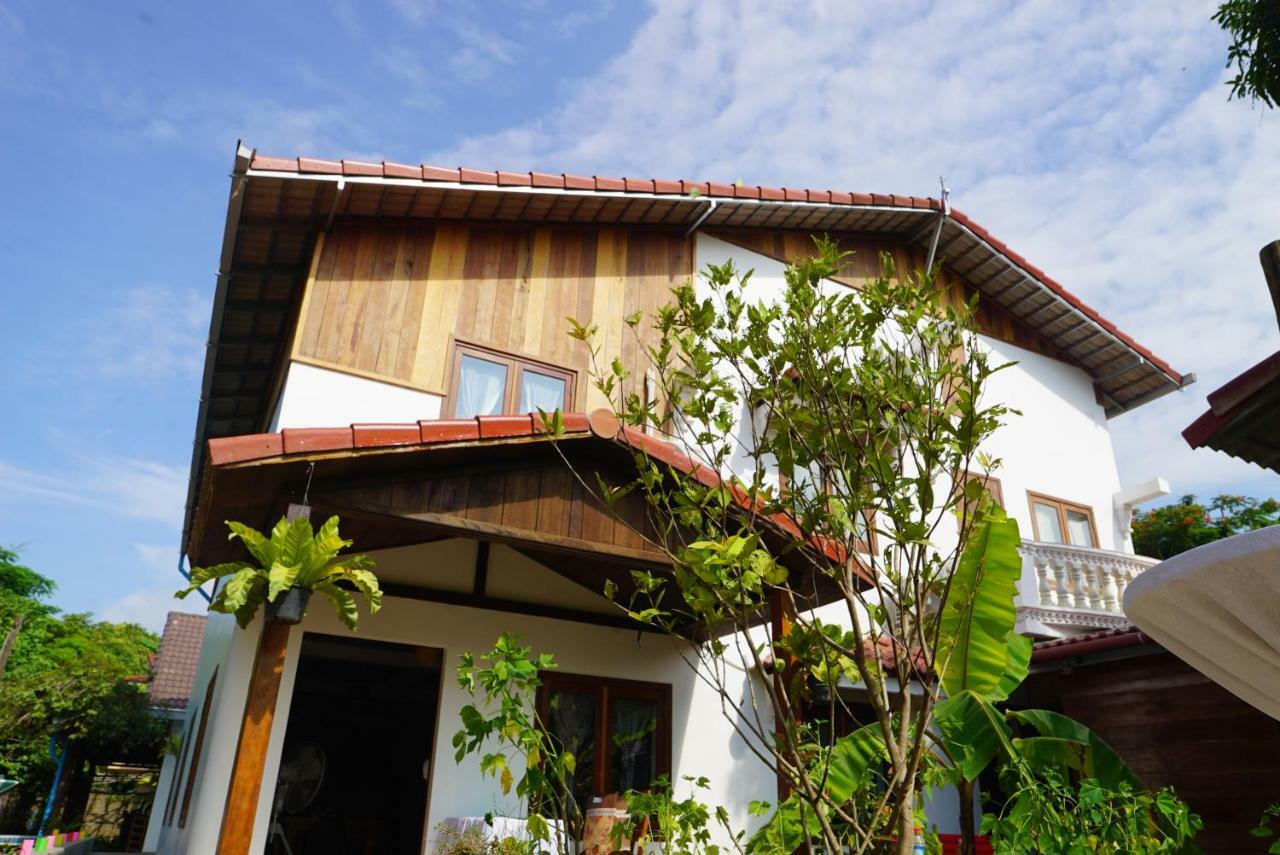 Angkor Dino B&B Ciudad de Siem Riep Exterior foto